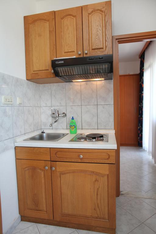 Apartments Mjm Трогир Стая снимка